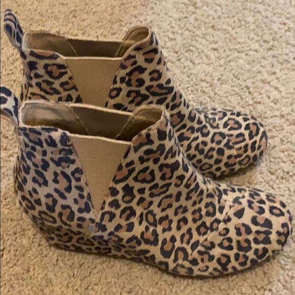 Tom’s Leopard Bootie   - Picture 1 of 3